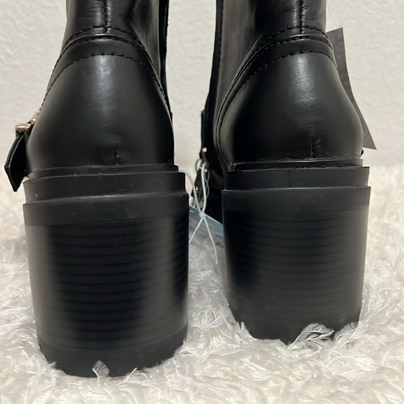 NWT Kenneth Cole Rhode Heel Buckle Polar Grip Black Leather Mid Calf Boots Sz 8 - Picture 9 of 11